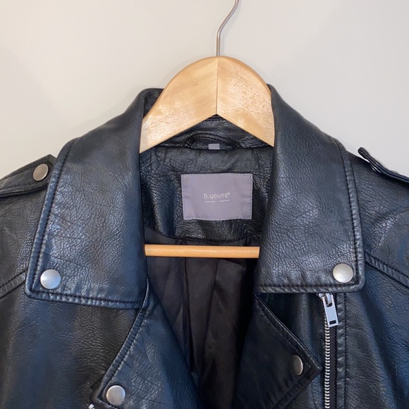 B.YOUNG Vegan Leather Jacket Size 36 (small) - Picture 2 of 4